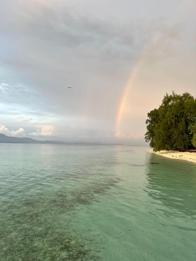 Wai Resort - Raja Ampat Pulau Birie Εξωτερικό φωτογραφία